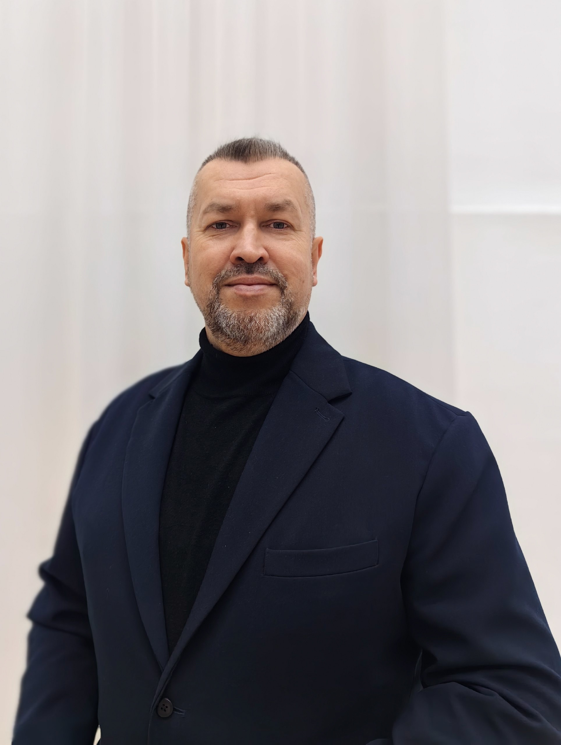 Мокин  Юрий Павлович.